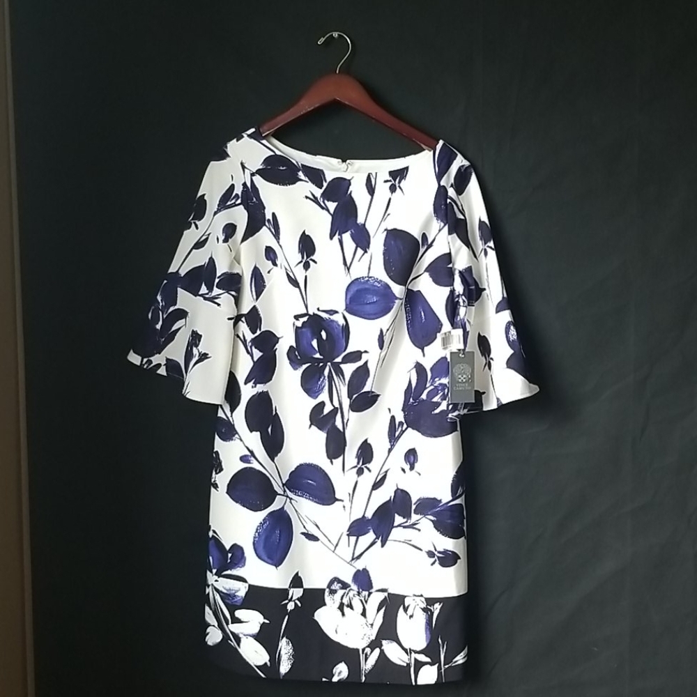 New w/tags Vince Camuto Shift Dress